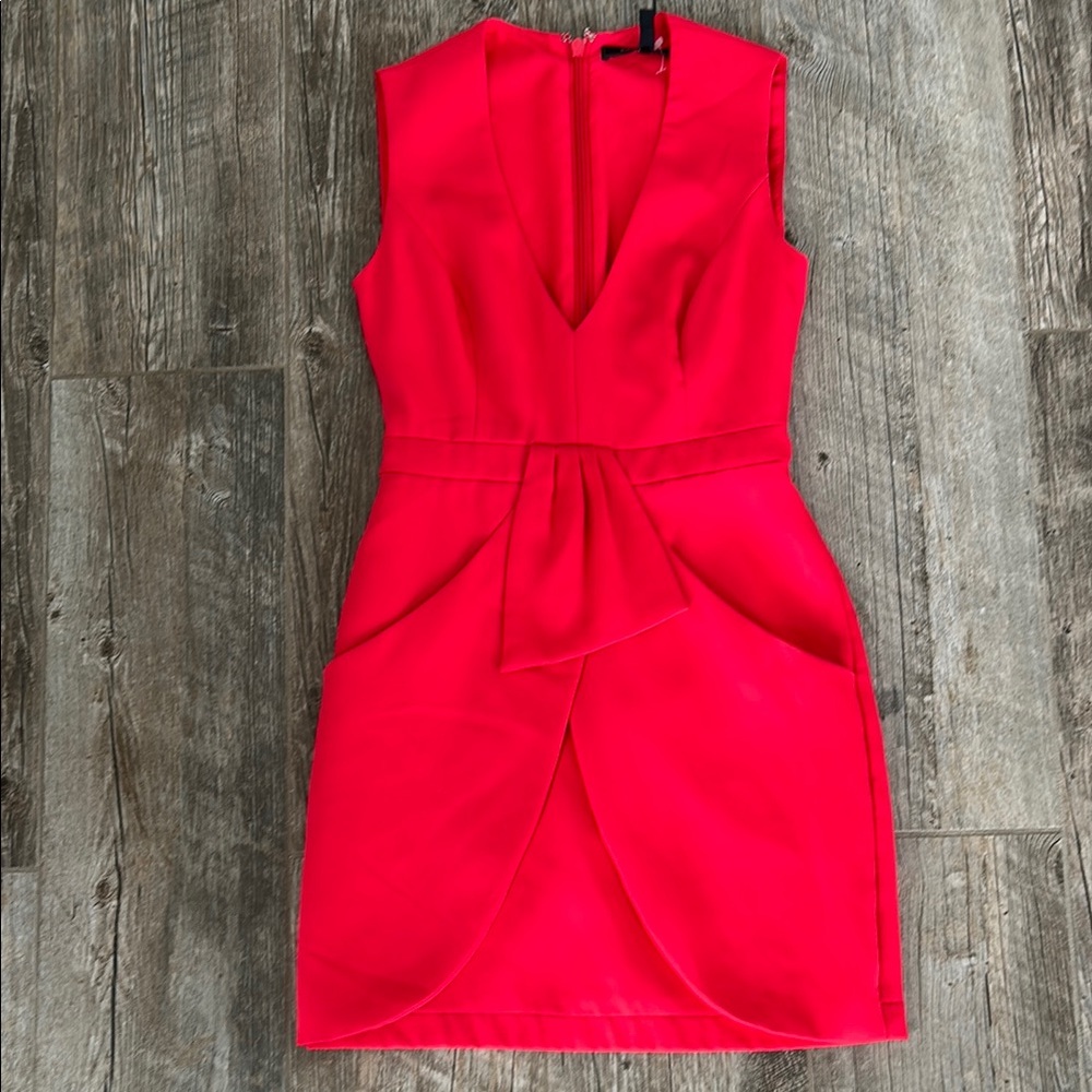 BcbgMaxazaria  Red Sleeveless Dress BcBg size 2
